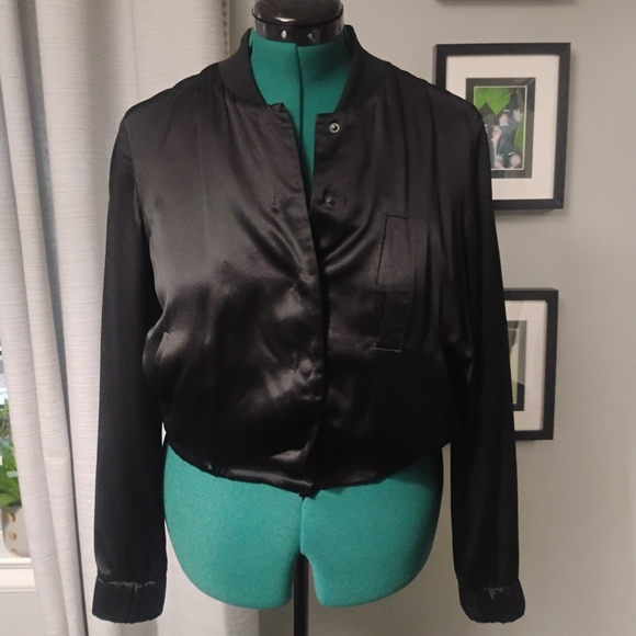 JNBY Graphic Print Black Lightweight Baseball Style Jacket Sz L - Picture 2 of 14